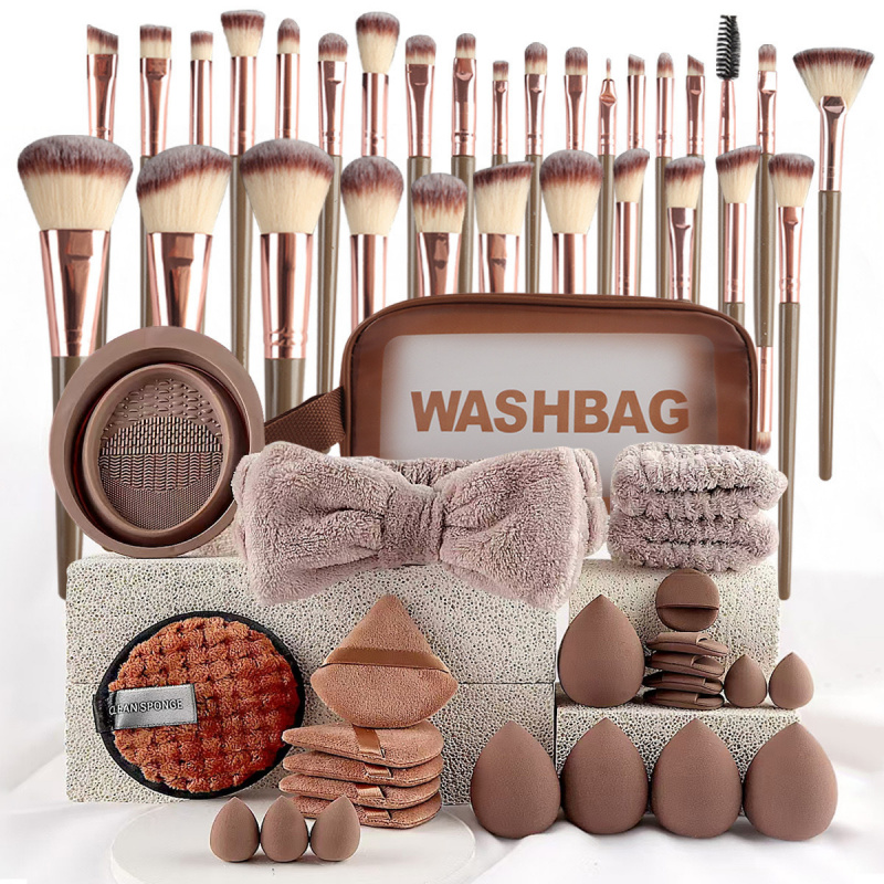 Beauty Makeup Artist - 40 Pcs Beauty Makeup Tool Combo